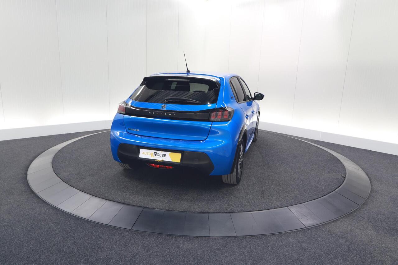 Peugeot e-208 EV Active Pack 50 kWh | Parkeersensoren | Apple Carplay | Climate Control