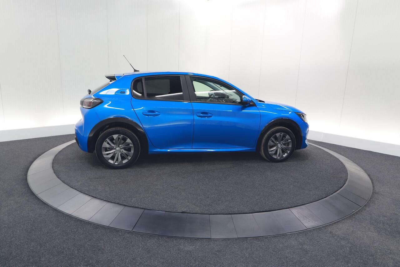Peugeot e-208 EV Active Pack 50 kWh | Parkeersensoren | Apple Carplay | Climate Control