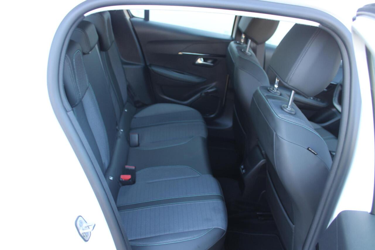 Peugeot e-208 EV Active 50 kWh Airco Navi Carplay