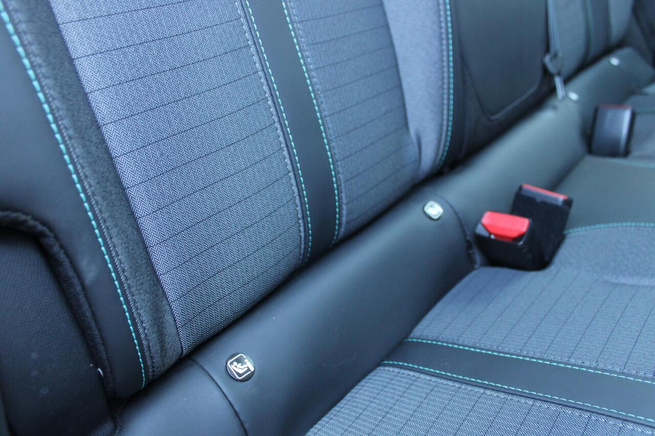 Peugeot e-208 EV Active 50 kWh Airco Navi Carplay