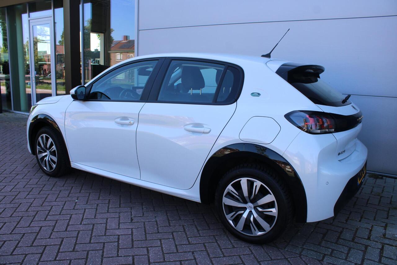 Peugeot e-208 EV Active 50 kWh Airco Navi Carplay