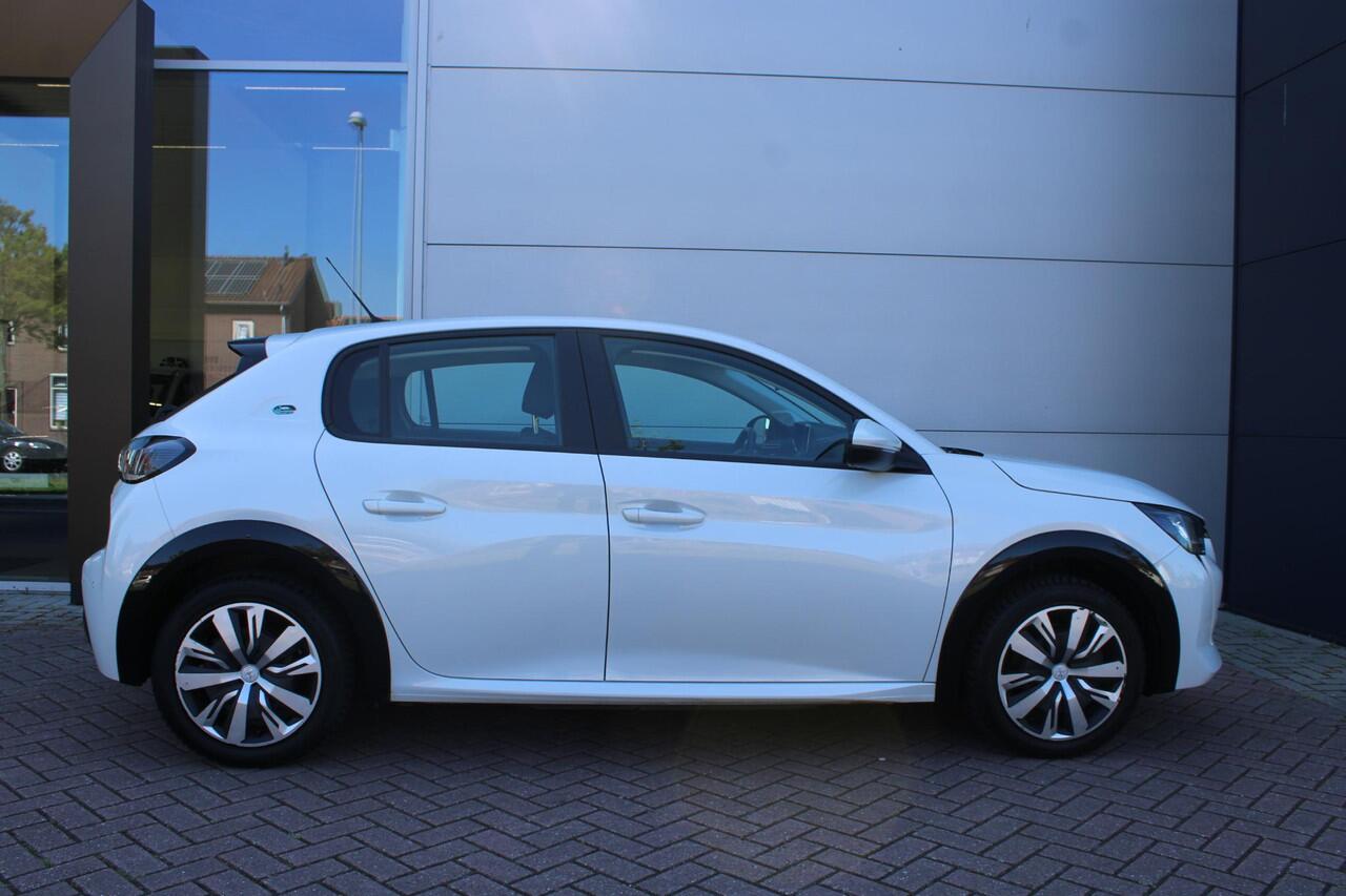 Peugeot e-208 EV Active 50 kWh Airco Navi Carplay