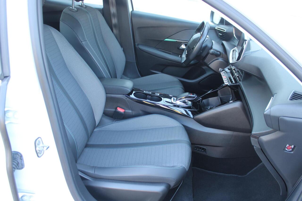 Peugeot e-208 EV Active 50 kWh Airco Navi Carplay