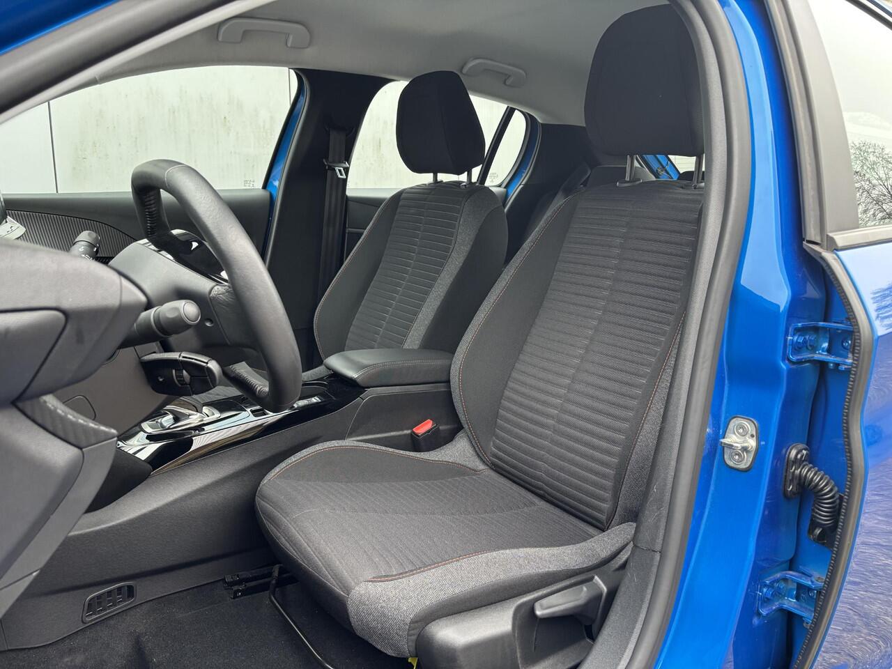 Peugeot e-208 Active Pack EV 3-FASEN 50kWh 136pk | APPLE CARPLAY / ANDROID AUTO | PARKEERHULP | LM-VELGEN | LED | ISOFIX | DAB+ |