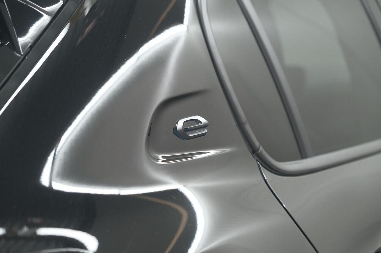 Peugeot e-208 EV Allure 50 kWh | 3 Fase Laadfunctie | Parkeersensoren | Apple Carplay