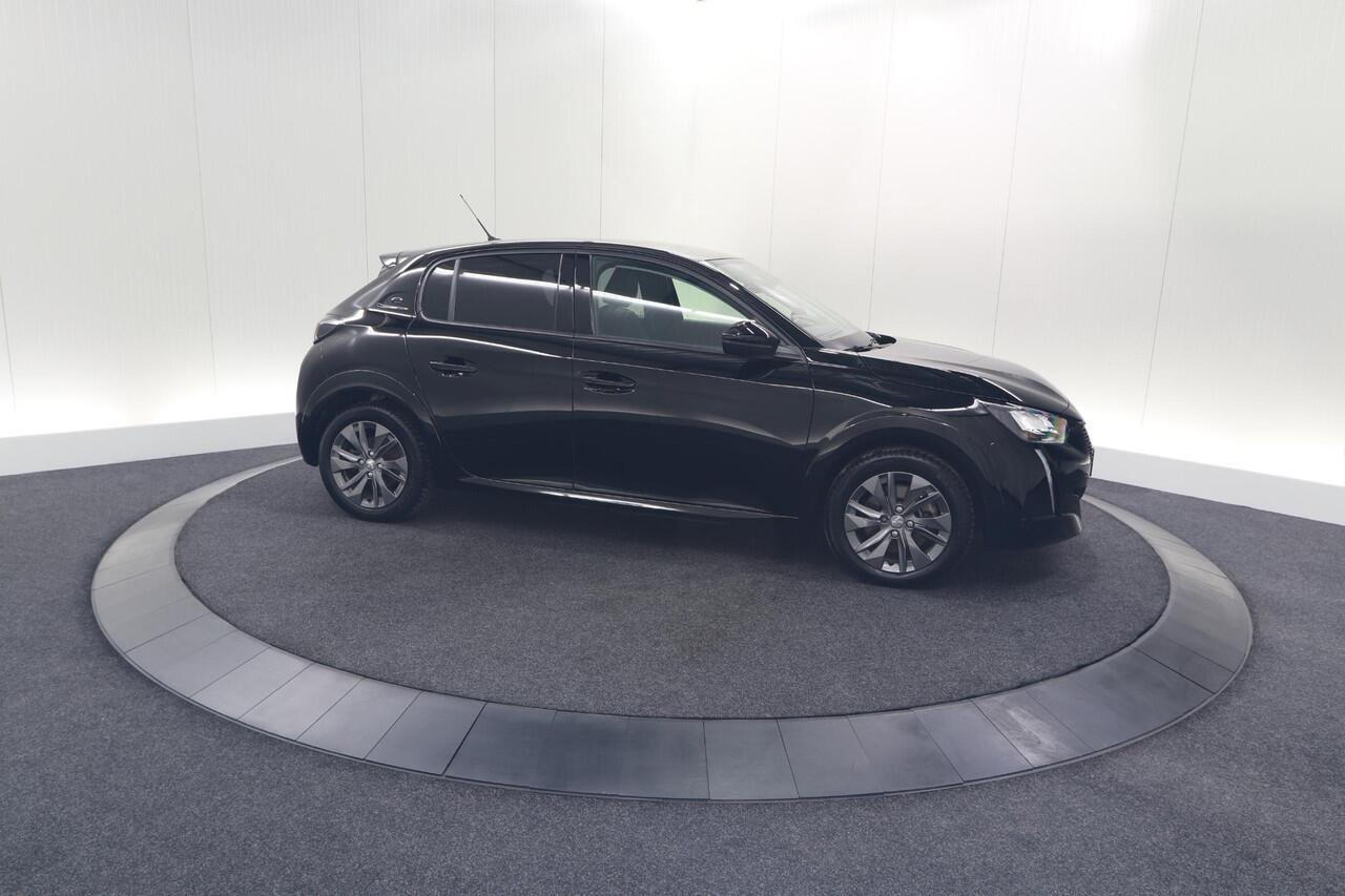 Peugeot e-208 EV Allure 50 kWh | 3 Fase Laadfunctie | Parkeersensoren | Apple Carplay