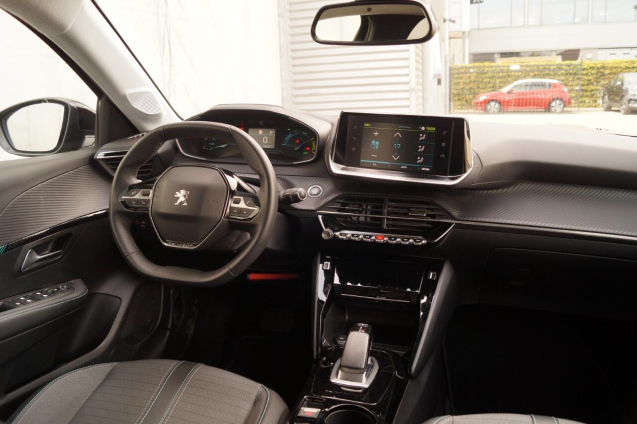 Peugeot e-208 EV Allure 50kWh -ECC-LED-PDC-