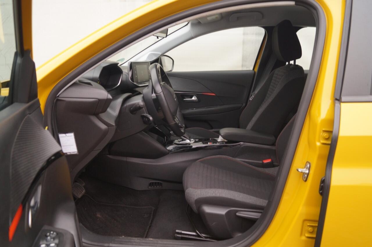 Peugeot e-208 EV Active Pack 50kWh 136pk Automaat -NAVI-ECC-PDC-