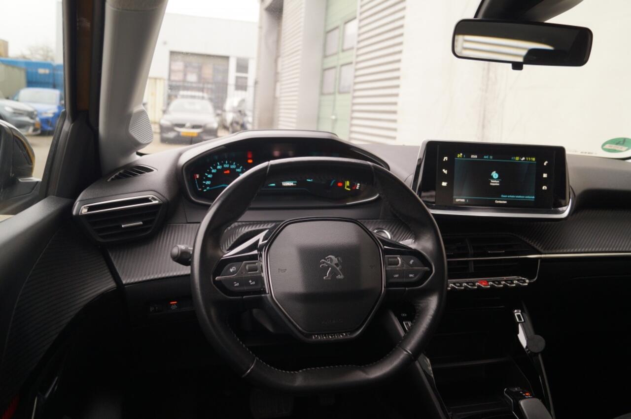 Peugeot e-208 EV Active Pack 50kWh 136pk Automaat -NAVI-ECC-PDC-