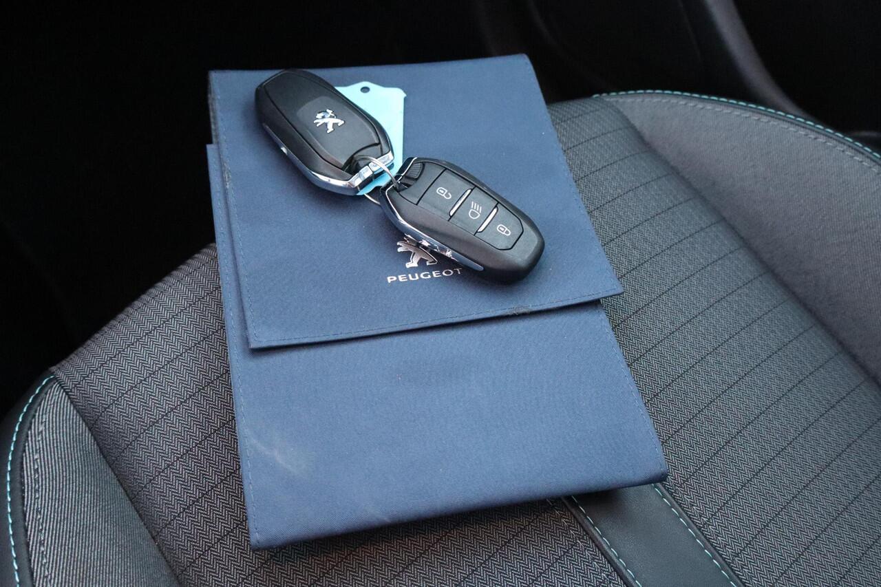 Peugeot e-208 EV Allure Pack 50 kWh 90,1% SOH, BTW Auto, Apple Carplay, Cruise control, Camera, Climate control, Lichtmetalen wielen, BTW Auto