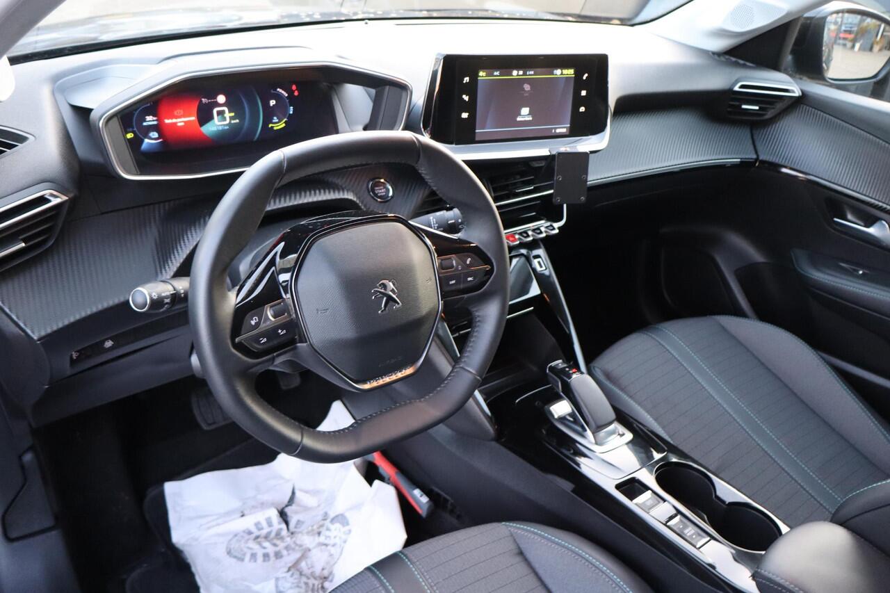 Peugeot e-208 EV Allure Pack 50 kWh 90,1% SOH, BTW Auto, Apple Carplay, Cruise control, Camera, Climate control, Lichtmetalen wielen, BTW Auto