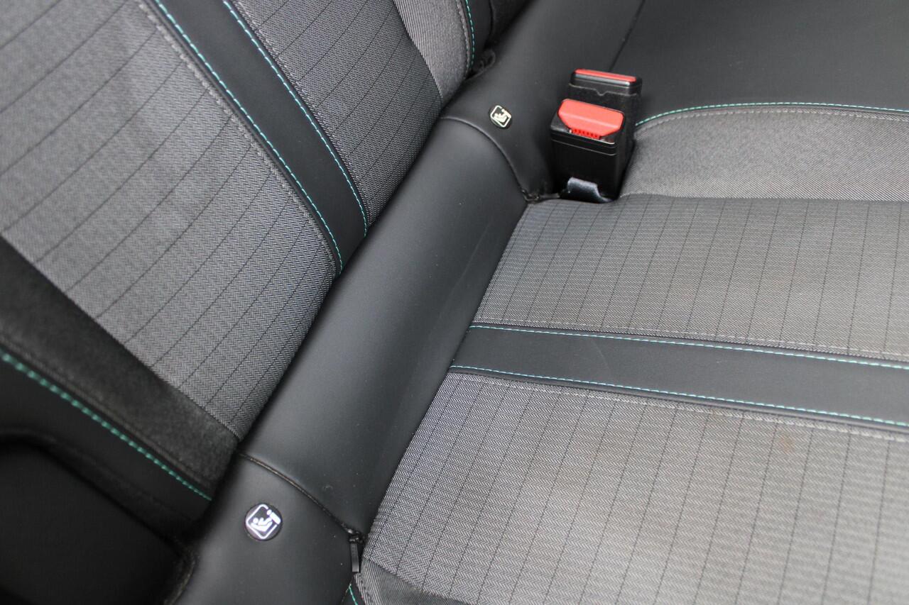 Peugeot e-208 EV Allure Pack 50 kWh Airco Adapt.Cruise Navi Camera Carplay Dealer onderhouden