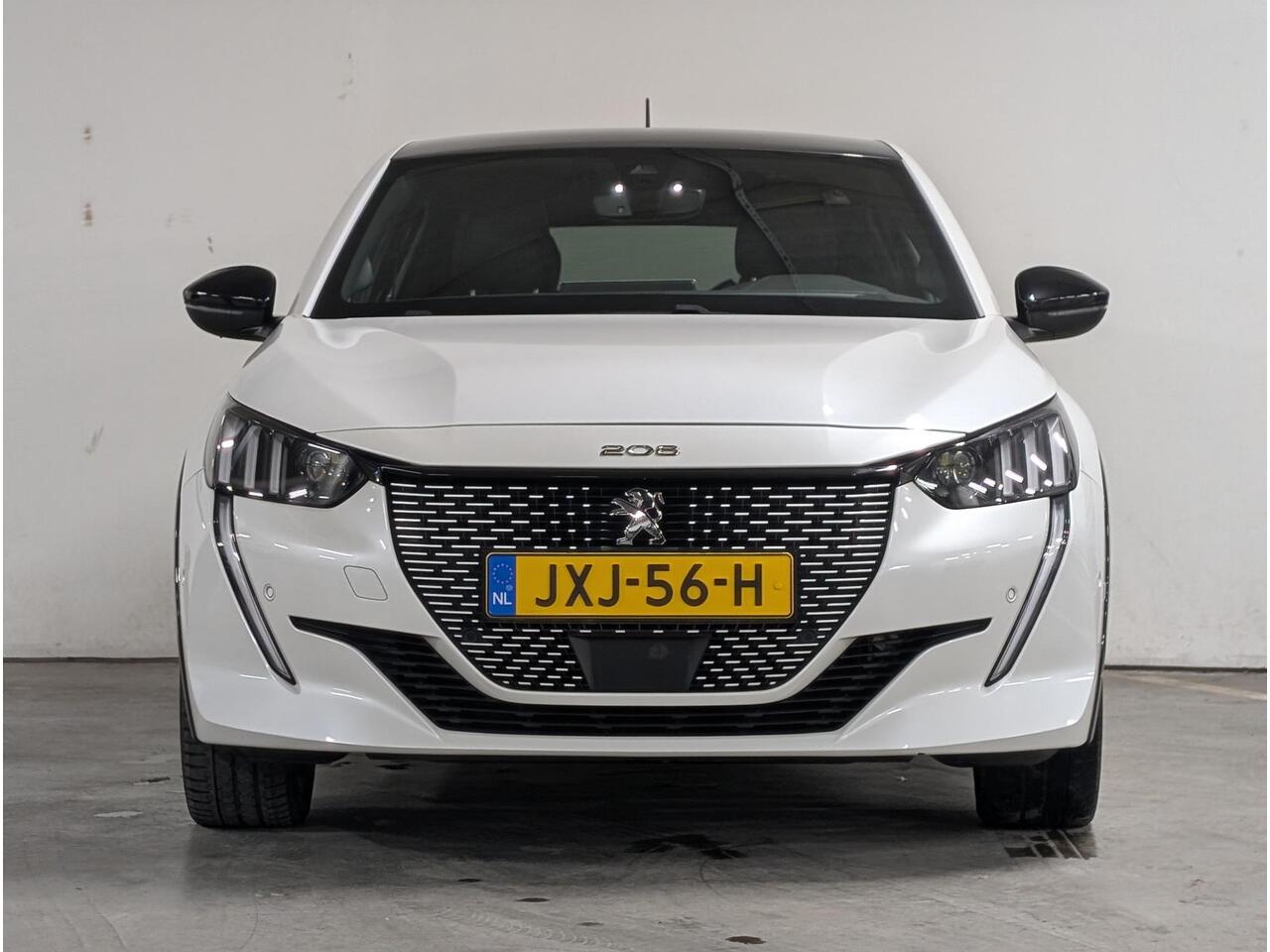 Peugeot e-208 GT EV 3-FASEN 50kWh 136pk | TWO-TONE! | NAVI | CAMERA | WARMTEPOMP | APPLE CARPLAY / ANDROID AUTO |