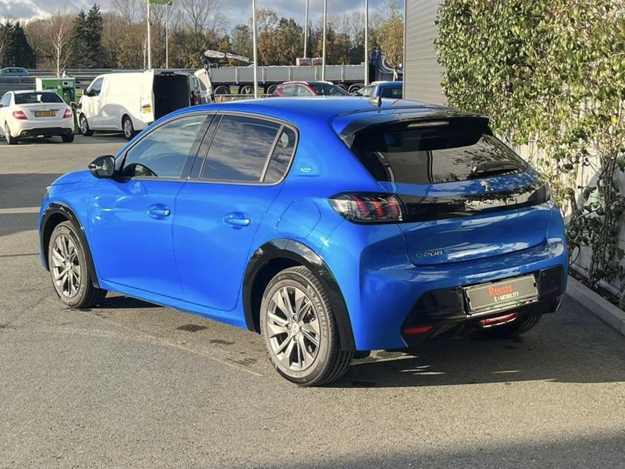 Peugeot e-208 EV Allure 50 kWh