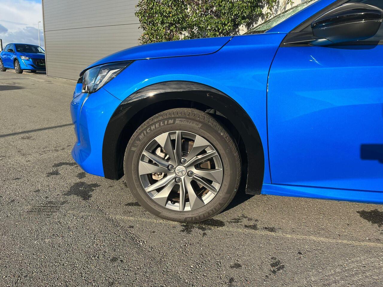 Peugeot e-208 EV Allure 50 kWh