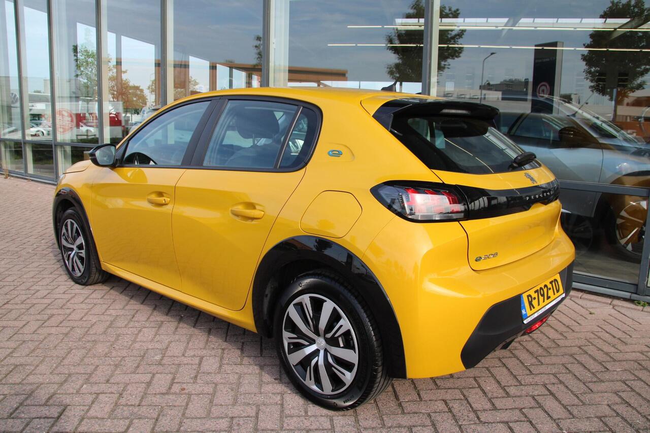 Peugeot e-208 EV Active 50 kWh Airco Carplay 51.727km Dealer onderhouden
