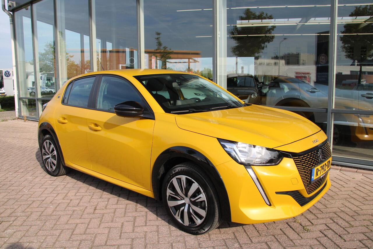 Peugeot e-208 EV Active 50 kWh Airco Carplay 51.727km Dealer onderhouden
