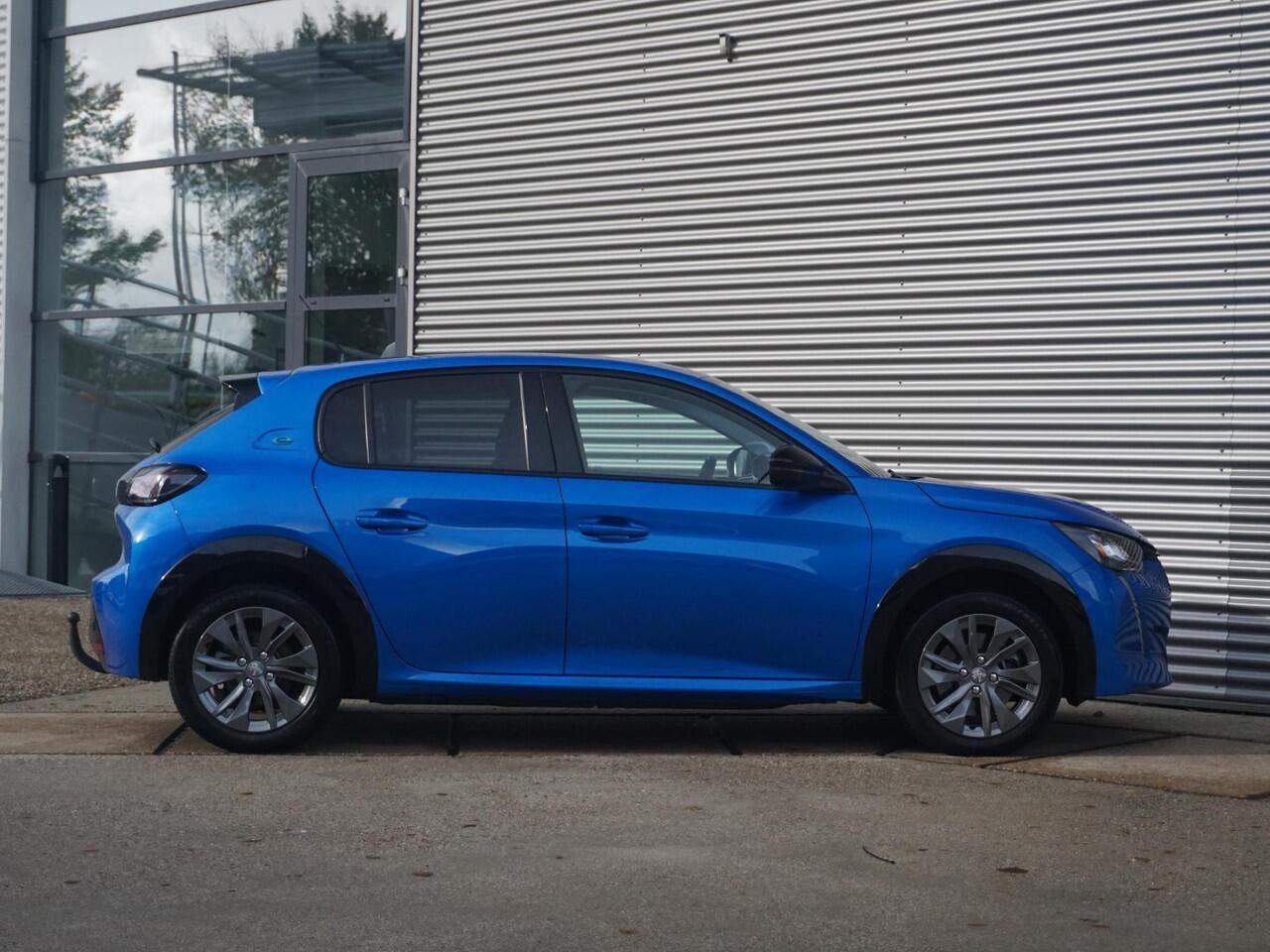 Peugeot e-208 EV Allure Pack 50 kWh Afn. Trekhaak | Soh 96%