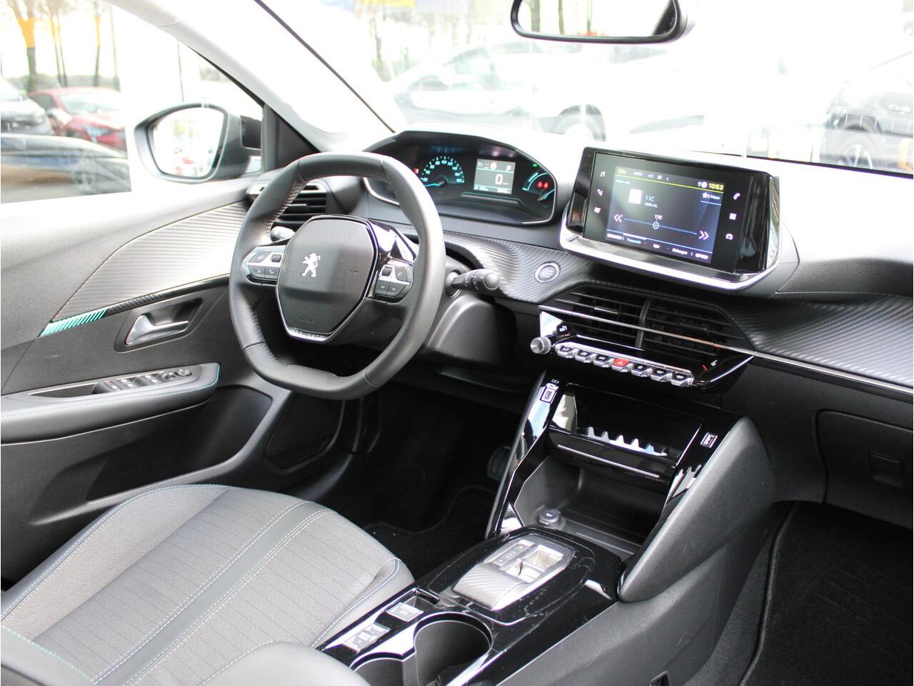 Peugeot e-208 EV Allure 50 kWh | Automaat | Camera / Stoelverw. / Climate