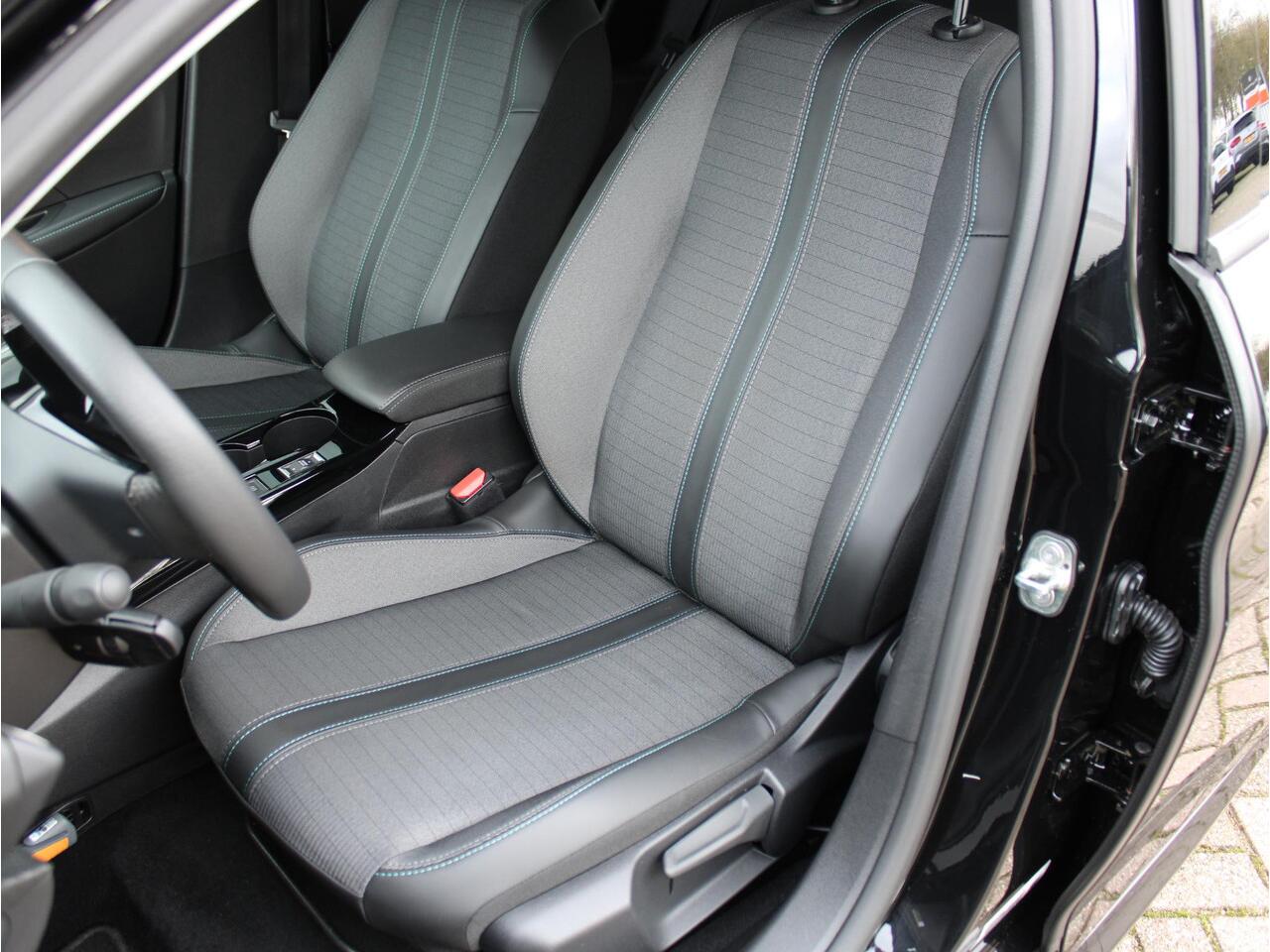 Peugeot e-208 EV Allure 50 kWh | Automaat | Camera / Stoelverw. / Climate