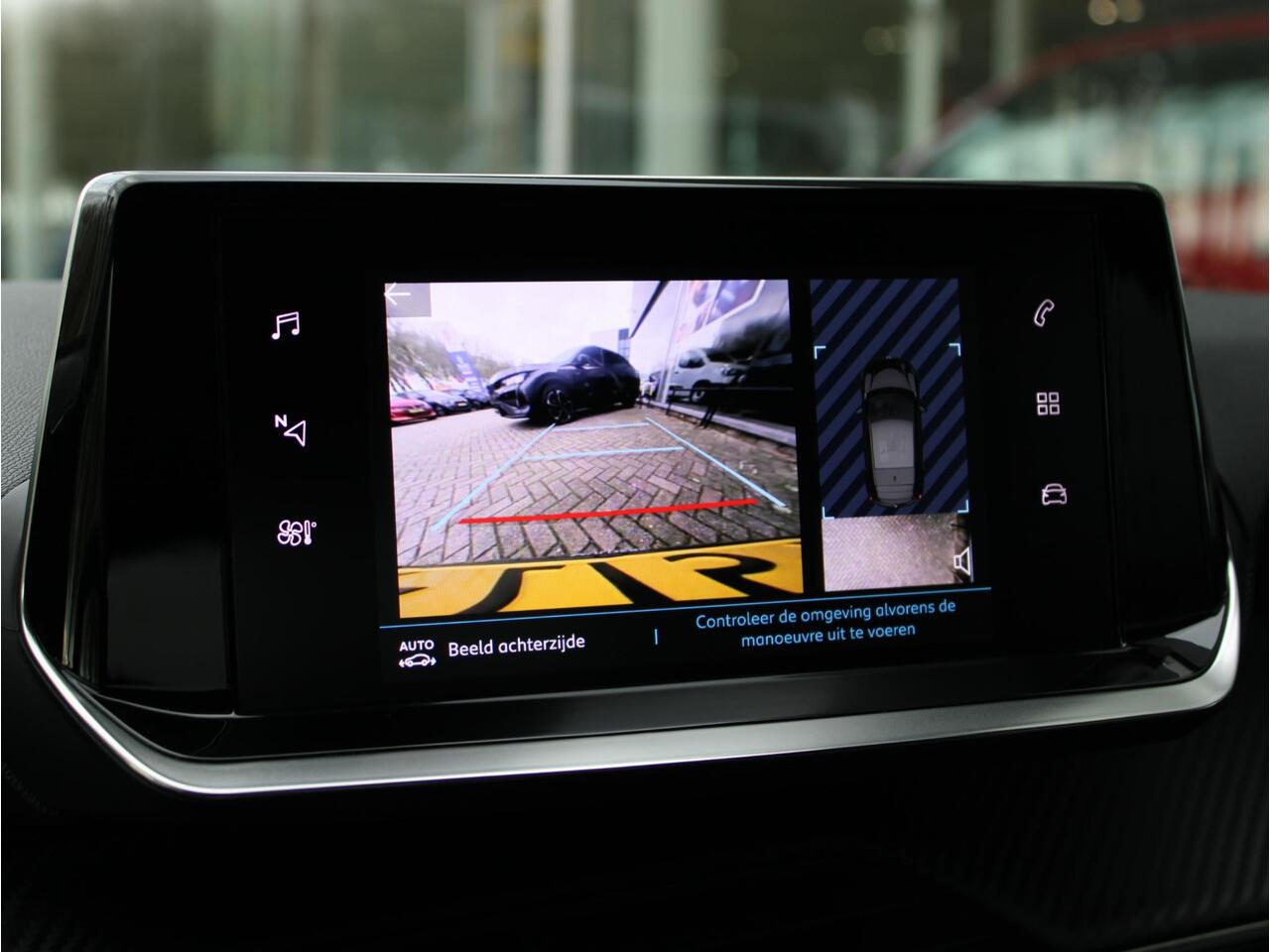 Peugeot e-208 EV Allure 50 kWh | Automaat | Camera / Stoelverw. / Climate