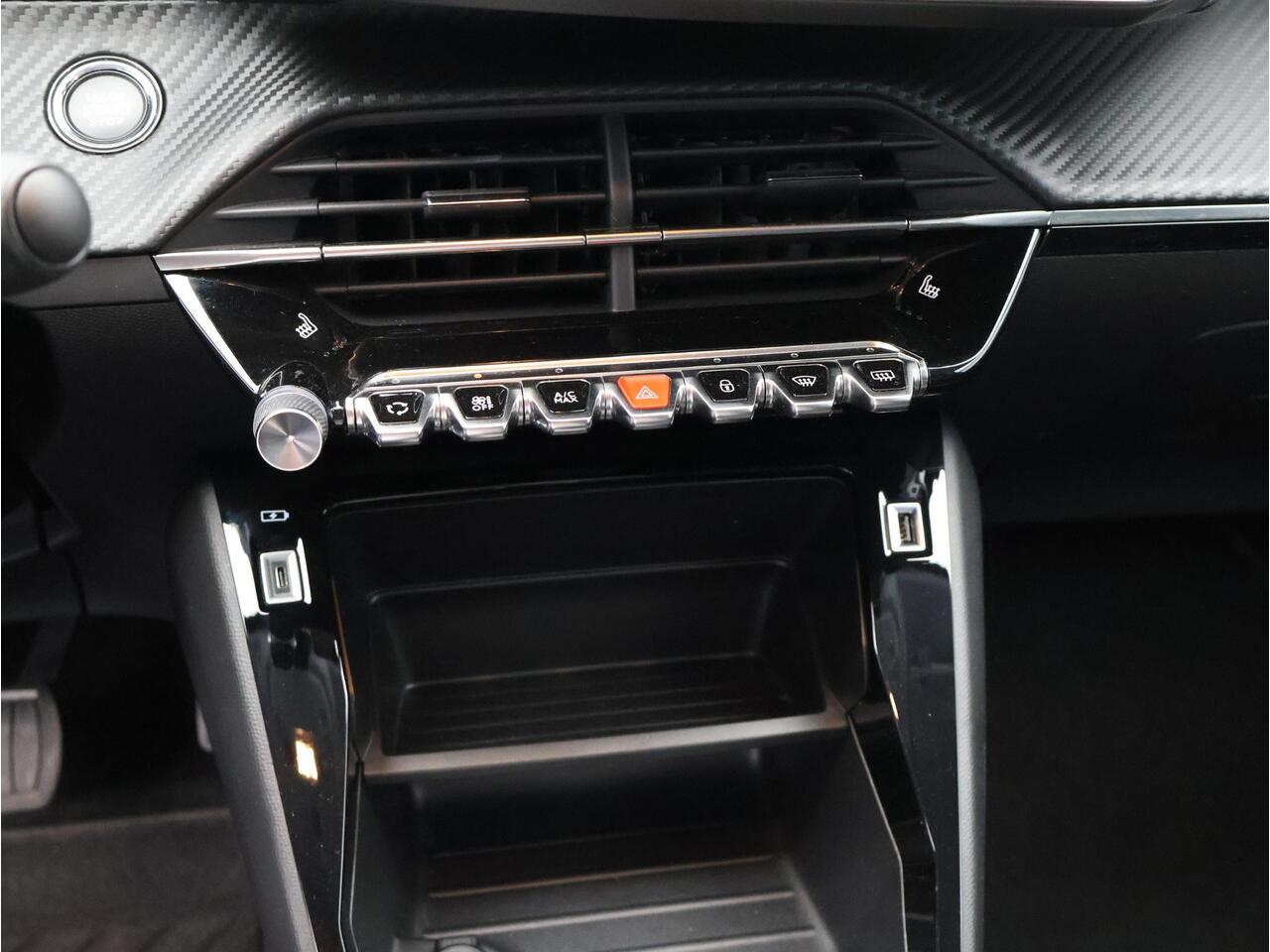 Peugeot e-208 EV Active 50 kWh SOH 92,6% / Stoelverwarming / Cruise Control / Automaat / SOH 92,6%