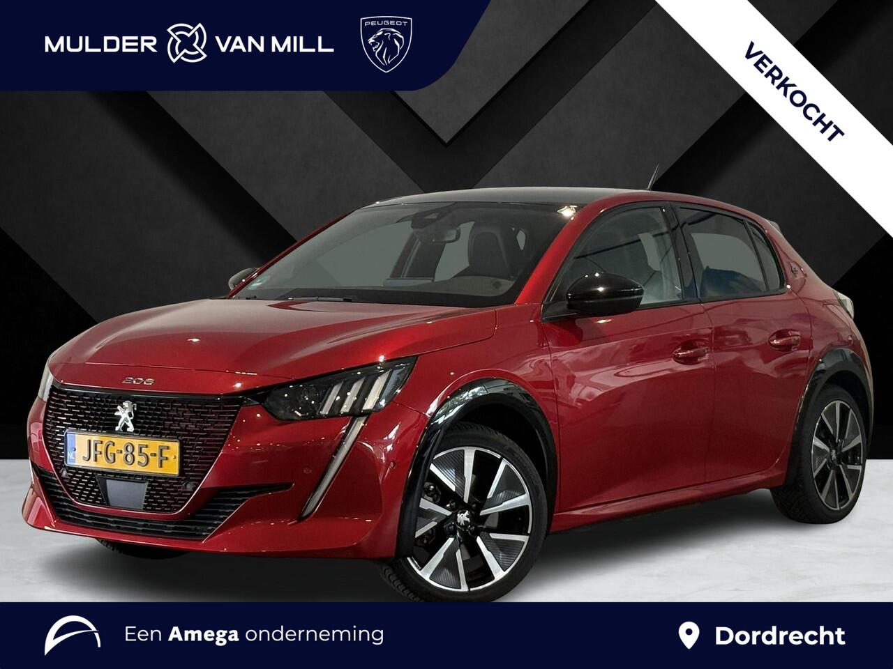 Peugeot e-208 GT Pack EV 3-FASEN 50kWh 136pk | TWO-TONE! | ALCANTARA | STOELVERW. | ADAPTIVE CRUISE | DODEHOEKBW. | NAVI | CAMERA |