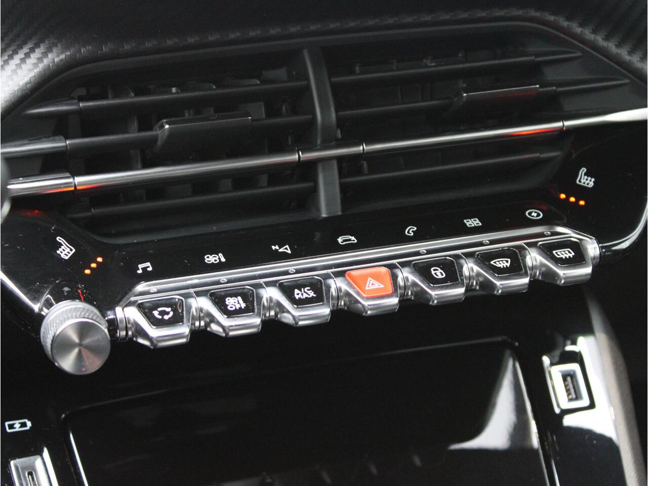 Peugeot e-208 EV GT Pack 50 kWh | Automaat | Camera / Climate / Stoelverw. / Adapt. Cruise