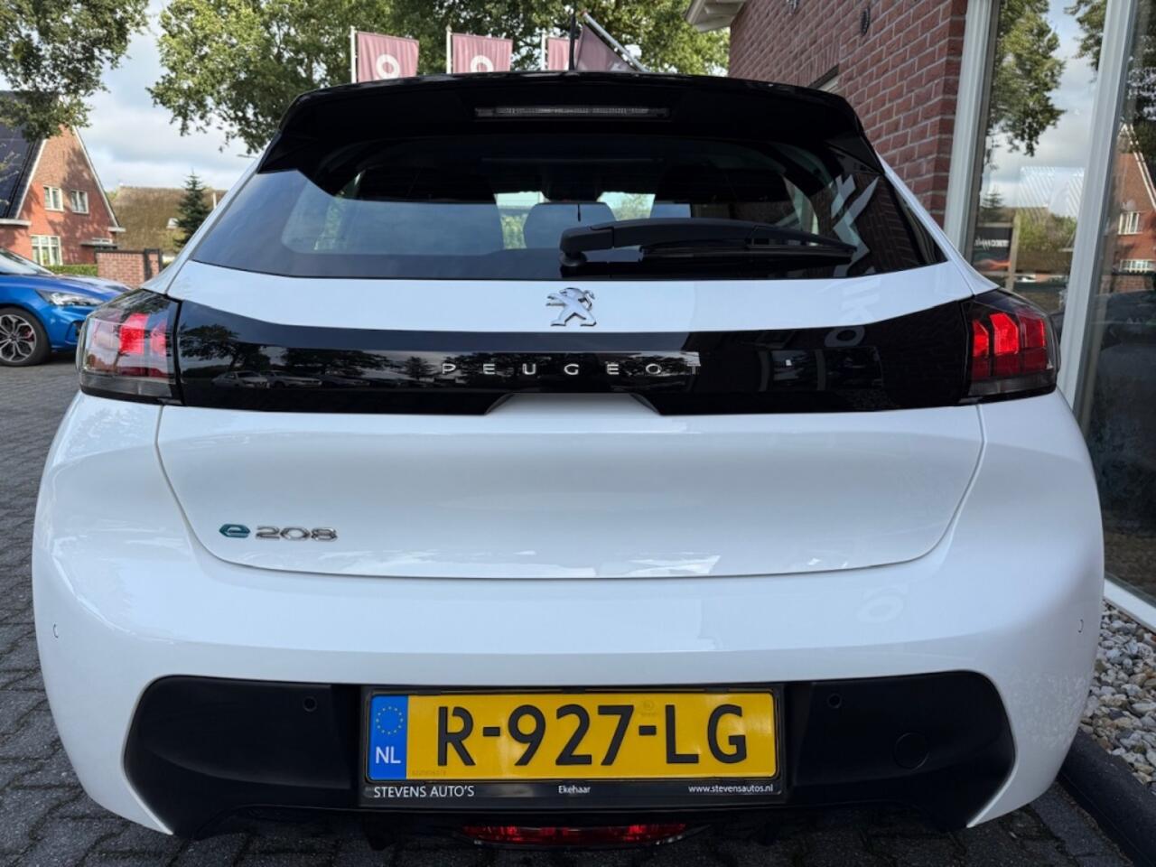 Peugeot e-208 EV Active Pck 50 kWh FASE 3 / RIJKLAAR / NAVI / AIRCO / CRUISE /