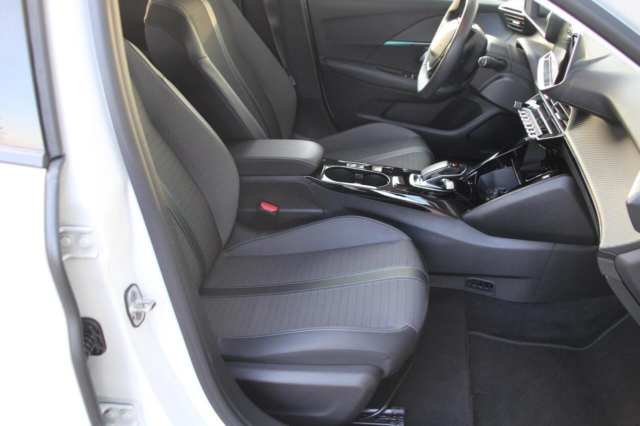 Peugeot e-208 EV Allure Pack 50 kWh Airco Camera Carplay 35.860km 1e eig. dealer onderhouden