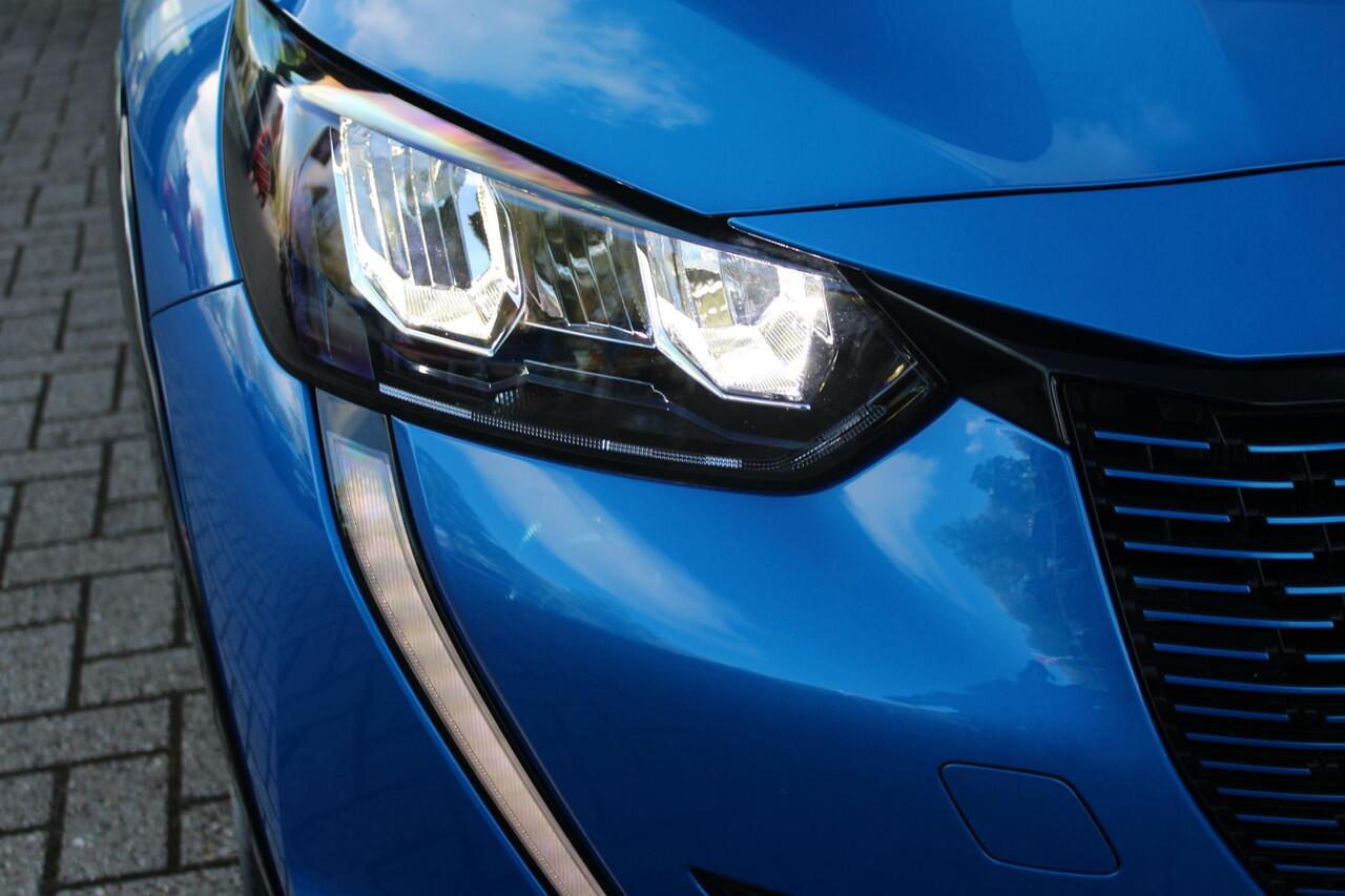 Peugeot e-208 EV STYLE 136PK 50 kWh | 3-FASE | ACHTERUITRIJ CAMERA | DAB+ RADIO | CLIMATE CONTROL | CRUISE CONTROL | LICHTMETALEN VELGEN | APPLE CARPLAY/ANDROID AUTO | KEYLESS START | LED KOPLAMPEN |