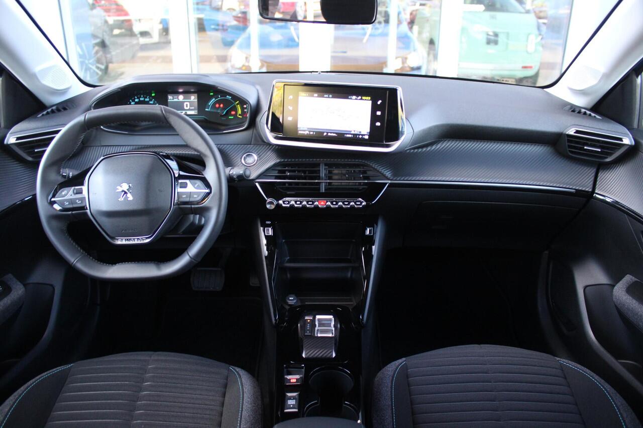 Peugeot e-208 EV STYLE 136PK 50 kWh | 3-FASE | ACHTERUITRIJ CAMERA | DAB+ RADIO | CLIMATE CONTROL | CRUISE CONTROL | LICHTMETALEN VELGEN | APPLE CARPLAY/ANDROID AUTO | KEYLESS START | LED KOPLAMPEN |