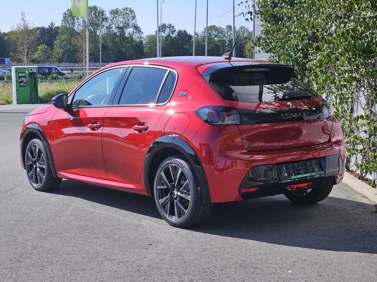 Peugeot e-208 EV GT 350 50 kWh - ¤2.000 milieusubsidie