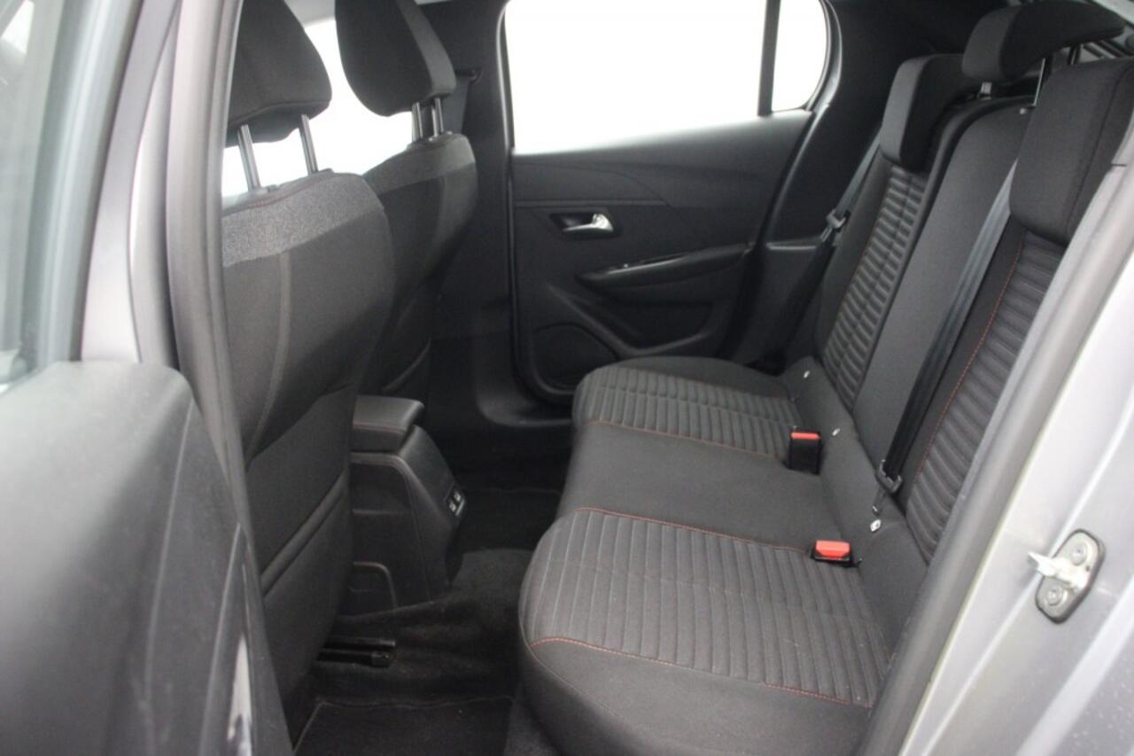 Peugeot e-208 Active Pack 50 kWh - Carplay, Cruise, Navi, Stoelverw. SOH 97,8%