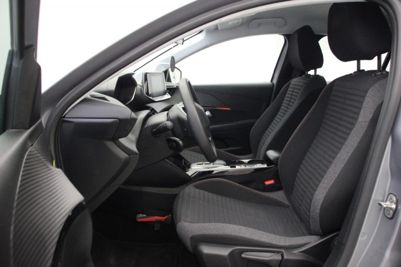 Peugeot e-208 Active Pack 50 kWh - Carplay, Navi, Cruise