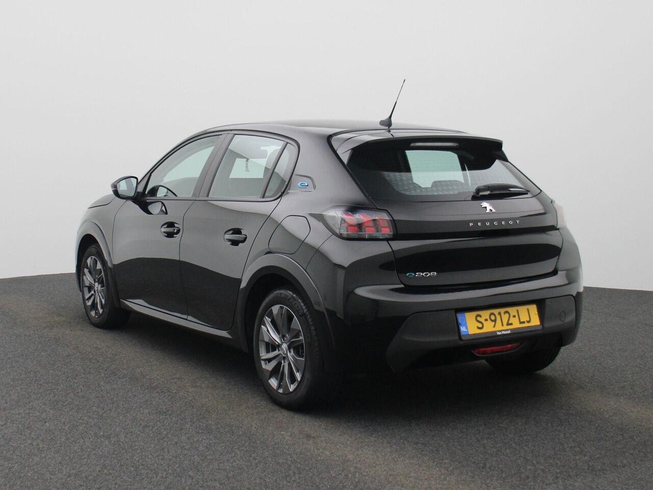 Peugeot e-208 EV Active Pack 50 kWh | Automaat | Parkeersensoren | Navigatie