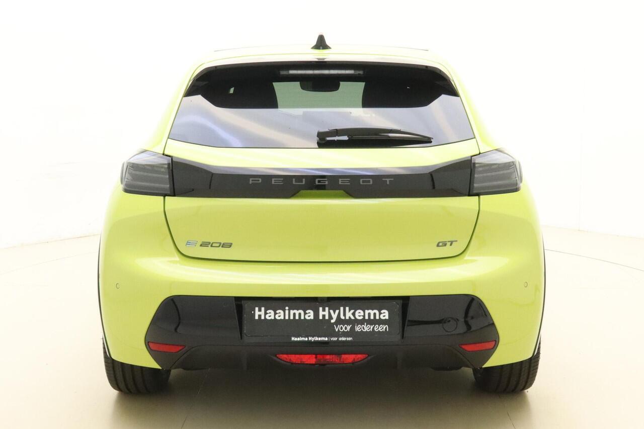 Peugeot e-208 EV GT 51 kWh | 400 km Actieradius WLTP | Panorama Dak | Navigatie | Camera Voor & achter | Airco | Cruise Control