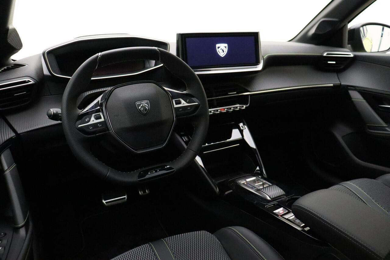 Peugeot e-208 EV GT 51 kWh | 400 km Actieradius WLTP | Panorama Dak | Navigatie | Camera Voor & achter | Airco | Cruise Control