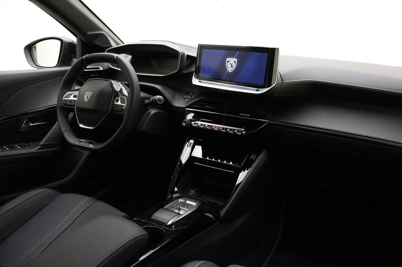 Peugeot e-208 EV GT 51 kWh | 400 km Actieradius WLTP | Panorama Dak | Navigatie | Camera Voor & achter | Airco | Cruise Control