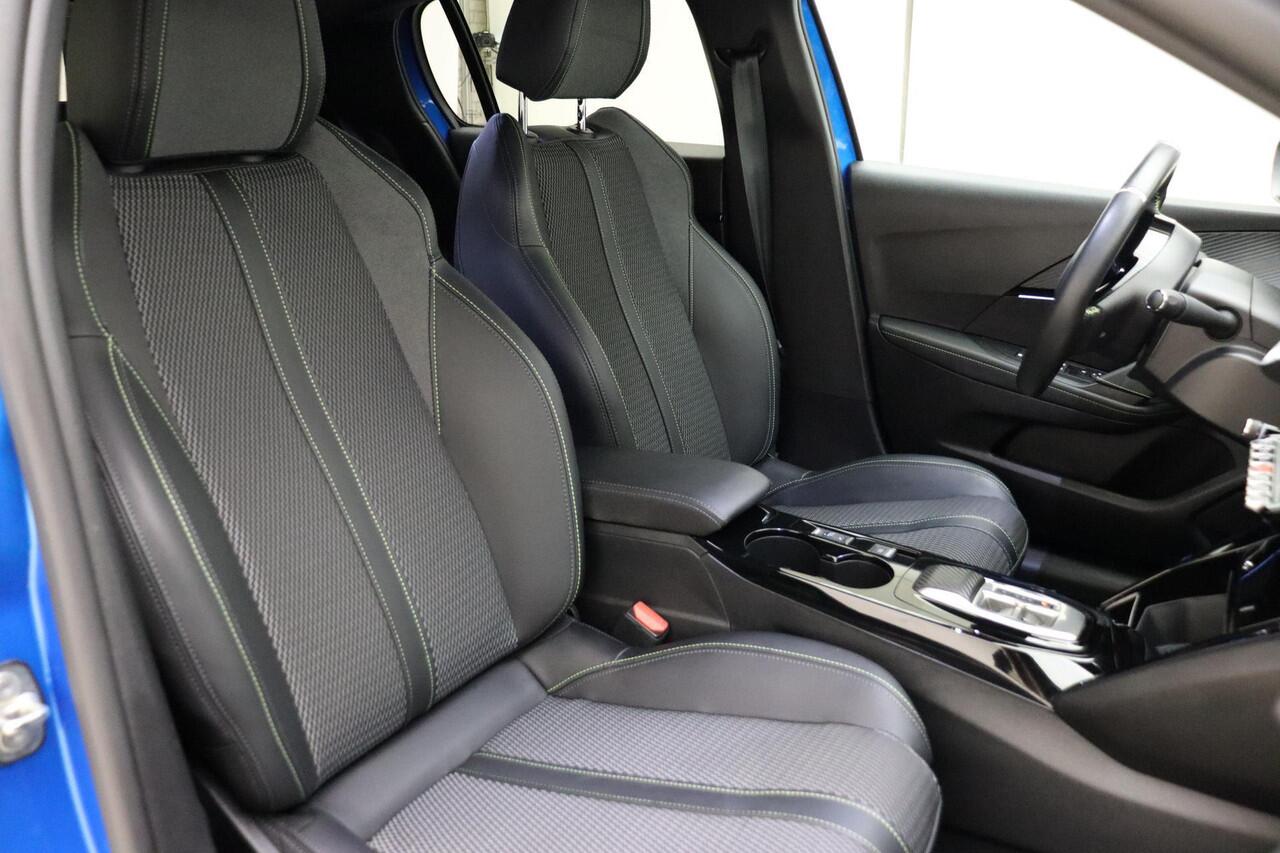 Peugeot e-208 EV GT 51 kWh 156 Pk | 400 Km-WLTP | Navigatie | Adaptieve Cruise Control | Camera Achter | Zwart Dak Black Diamond | BTW Auto