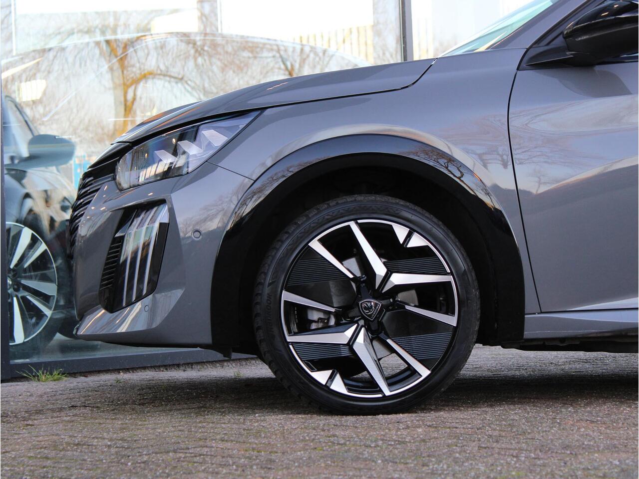 Peugeot e-208 EV GT 51 kWh | Apple Carplay / Camera / Climate