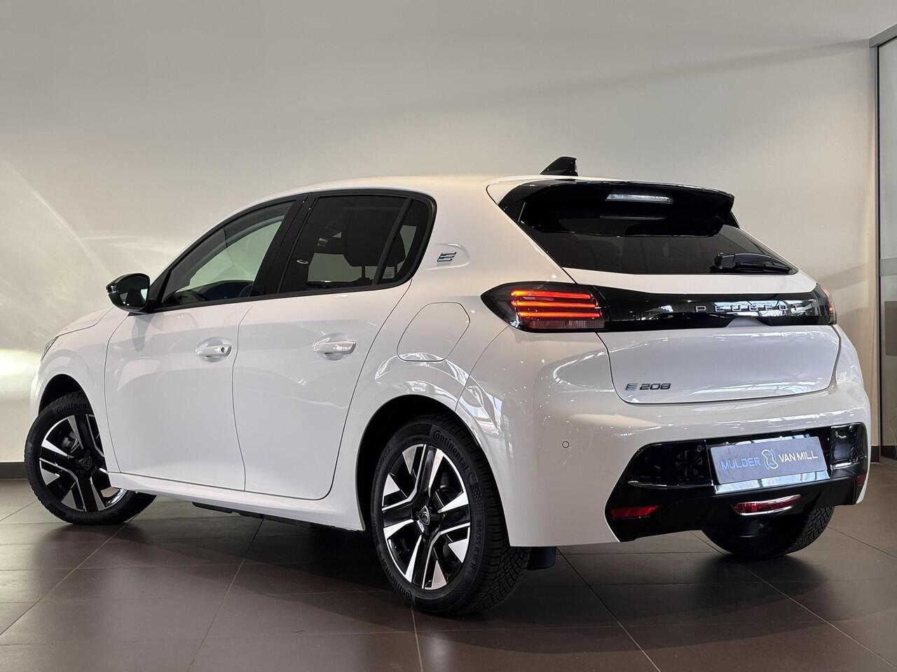 Peugeot e-208 Allure EV 3-FASEN 51kWh 156pk | APPLE CARPLAY / ANDROID AUTO | LONG RANGE | GRATIS WALLBOX | PARKEERHULP | CLIMA | ALL-SEASON BANDEN |