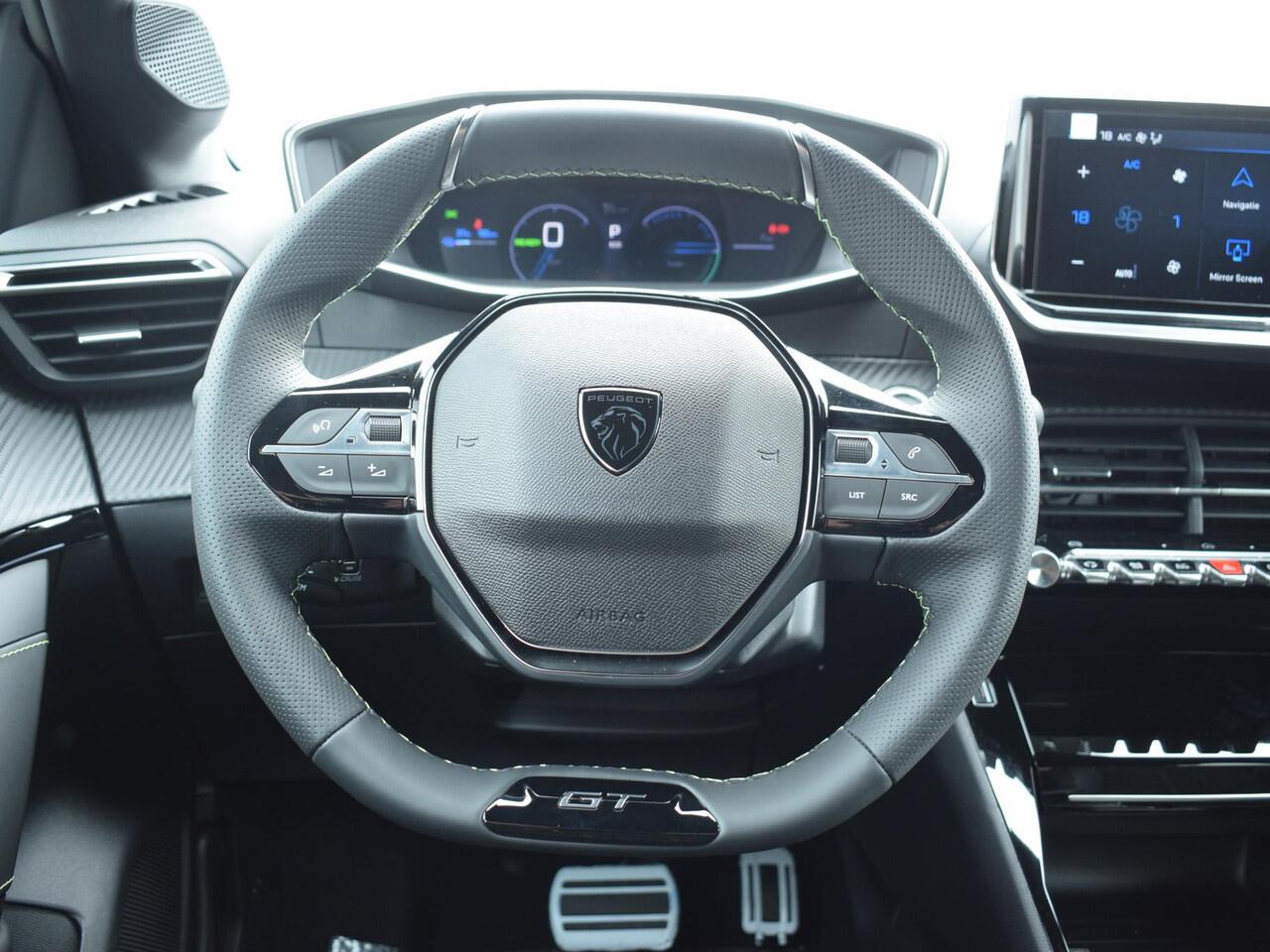 Peugeot e-208 EV GT Avantage 51 kWh NAVI + CARPLAY | ACHTERUITRIJCAMERA MET SENSOREN | E.C.C. | UIT VOORRAAD LEVERBAAR