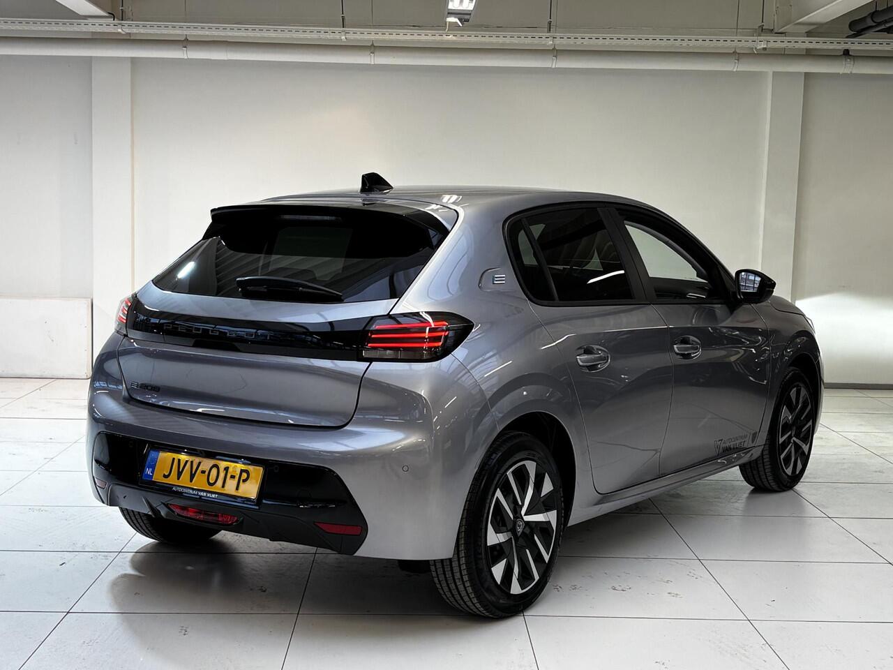 Peugeot e-208 EV Business 51kWh 156