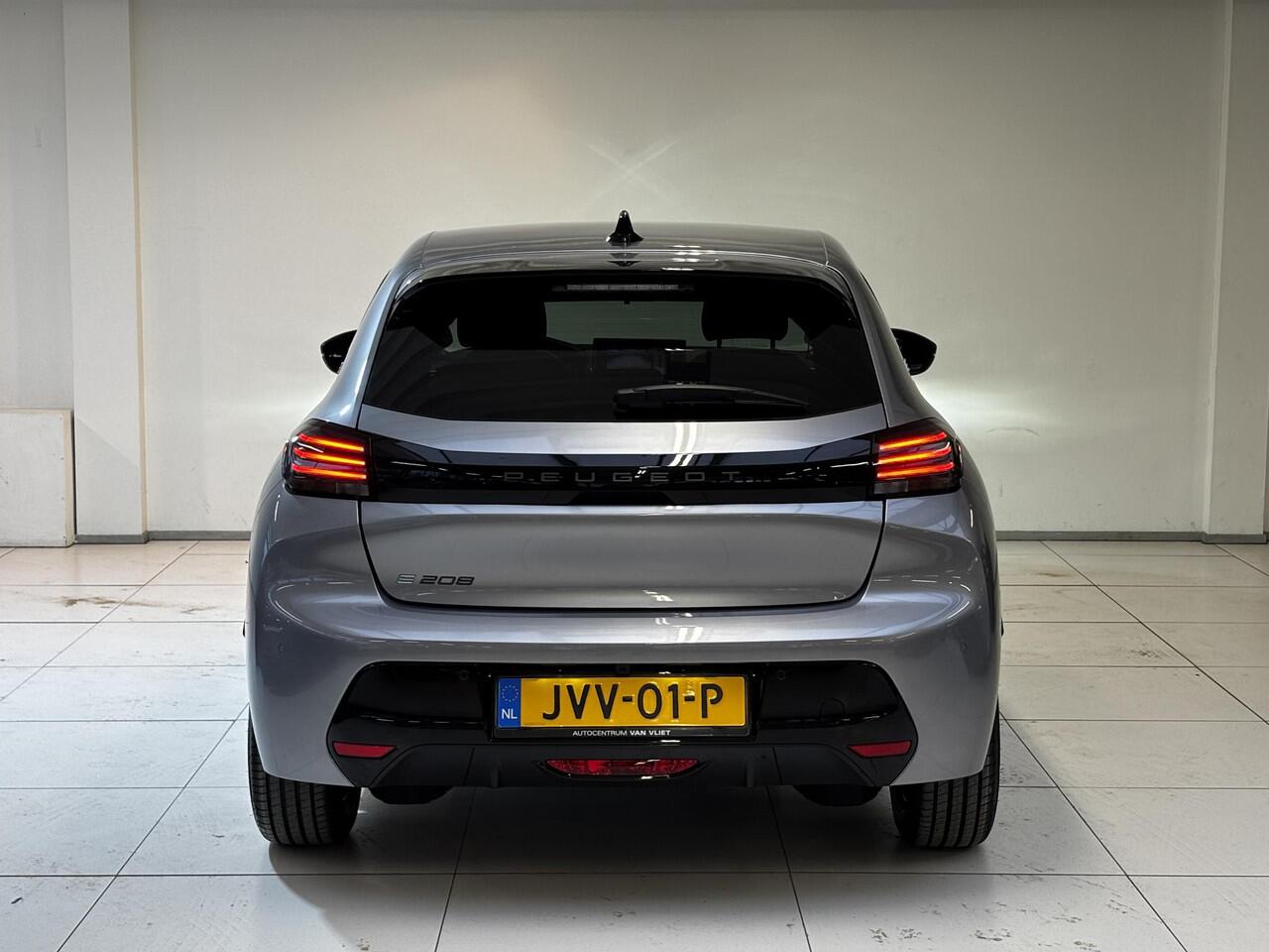 Peugeot e-208 EV Business 51kWh 156