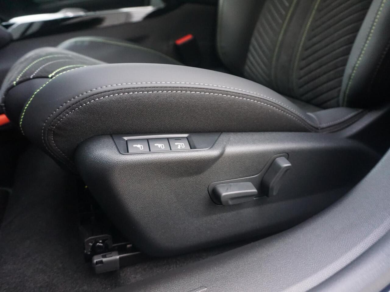 Peugeot e-208 EV GT Avantage 51 kWh 360 Camera