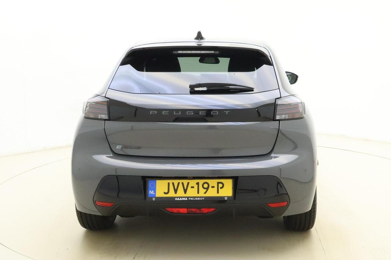 Peugeot e-208 EV Allure Avantage 51 kWh 3-Fasen l 360 Camera l Wireless Apple Carplay & Android Auto l TomTom Navigatie l LED verlichting l Lichtmetalen velgen l Keyless