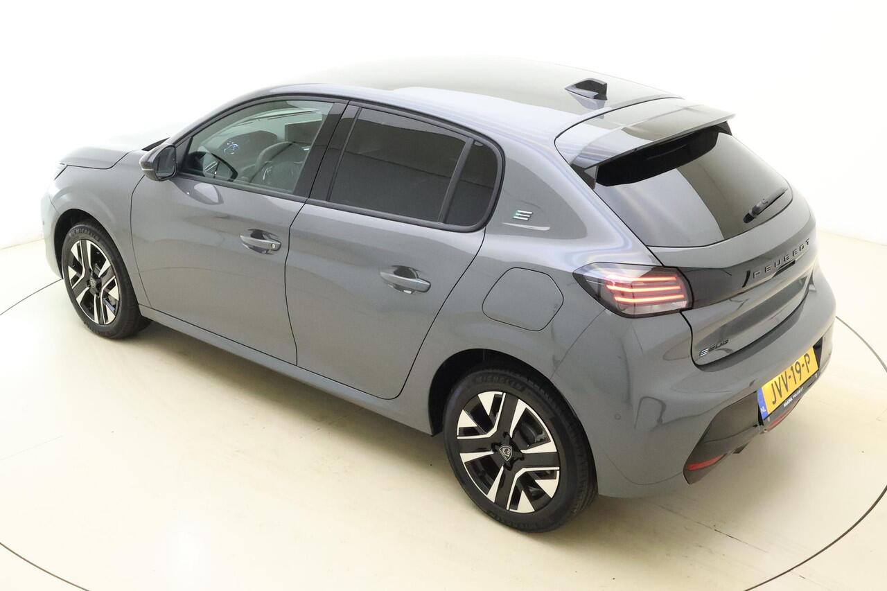 Peugeot e-208 EV Allure Avantage 51 kWh 3-Fasen l 360 Camera l Wireless Apple Carplay & Android Auto l TomTom Navigatie l LED verlichting l Lichtmetalen velgen l Keyless
