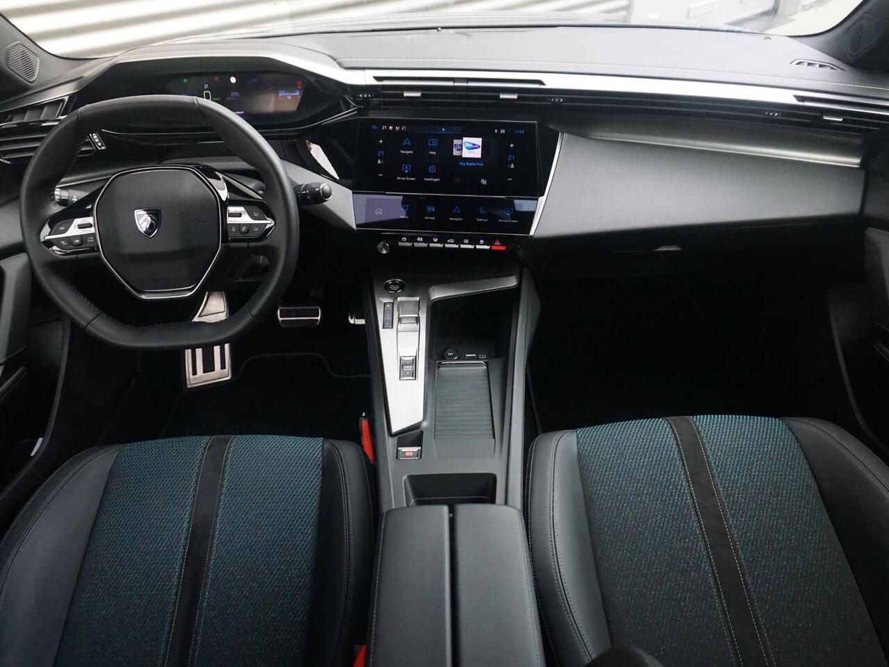 Peugeot e-308 GT First Edition EV 54 kWh