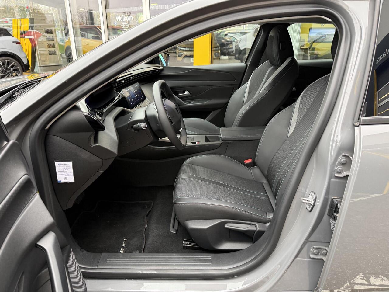 Peugeot e-308 SW Style EV 54 kWh | NAP | Cruise adaptief | DAB | Climate Control | Apple Carplay & Android Auto | Lichtmetaal | LED |